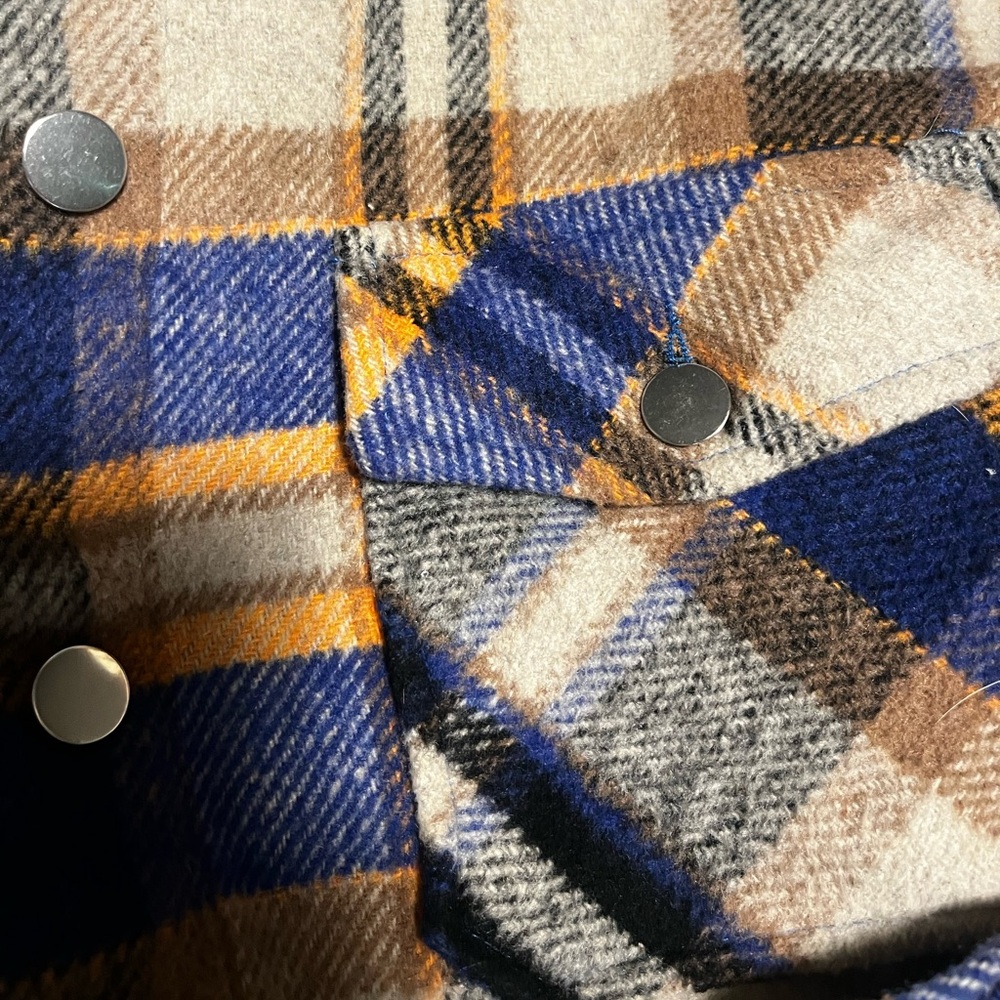 Blue, Gold and gray Shacket - Picture 6 of 7